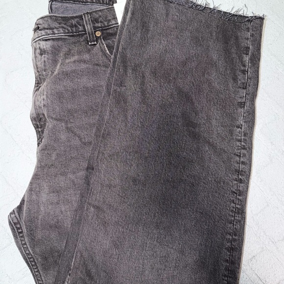 Abercrombie & Fitch Women's High-Rise Washed Black Jeans - Picture 3 of 4